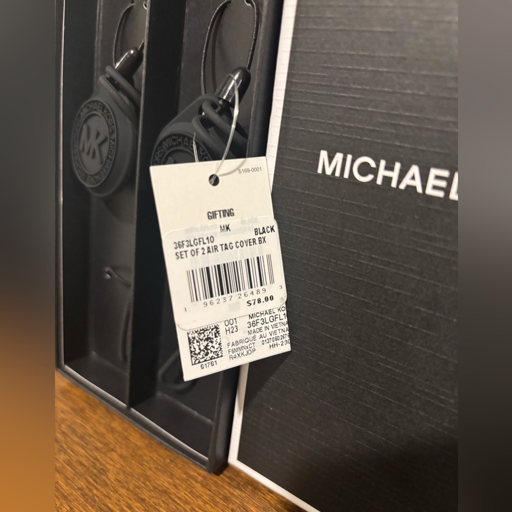 Michael Kors Black Air Tag Covers - Picture 2 of 4